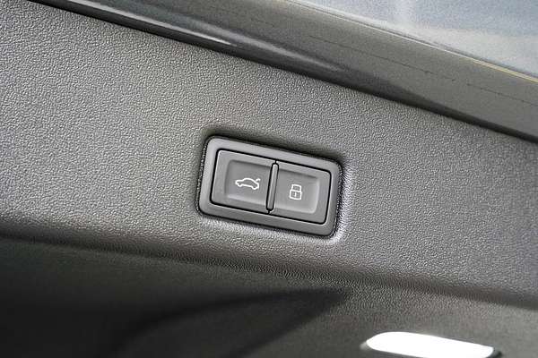 2025 Audi Q5 TFSI 150kW GU