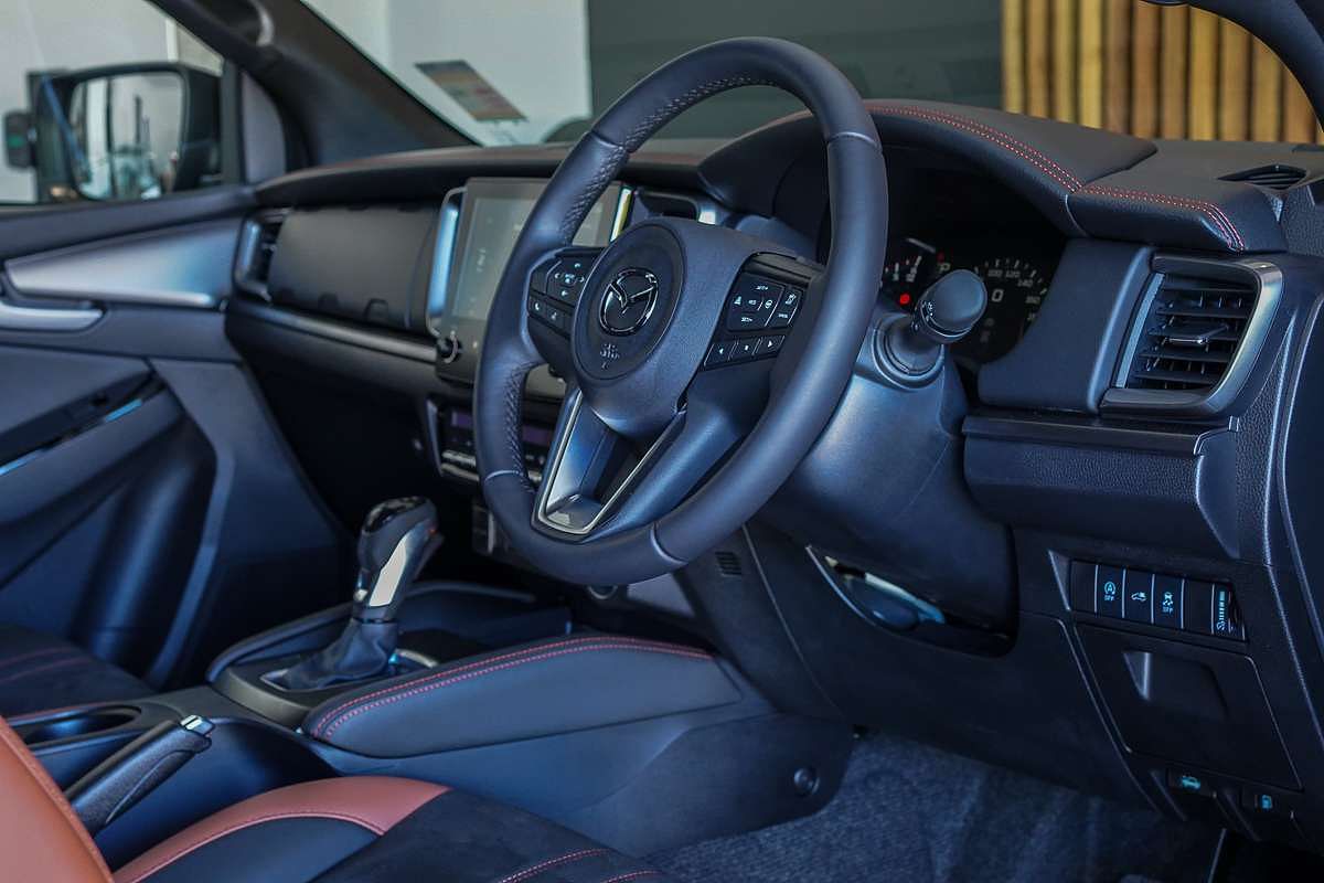 2025 Mazda BT-50 SP TF 4X4