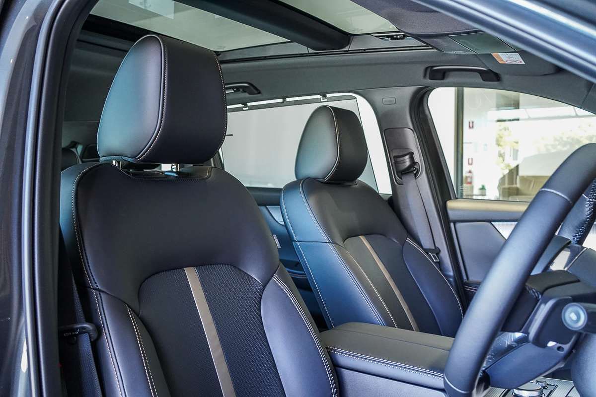 2025 Mazda CX-80 P50e Azami KL