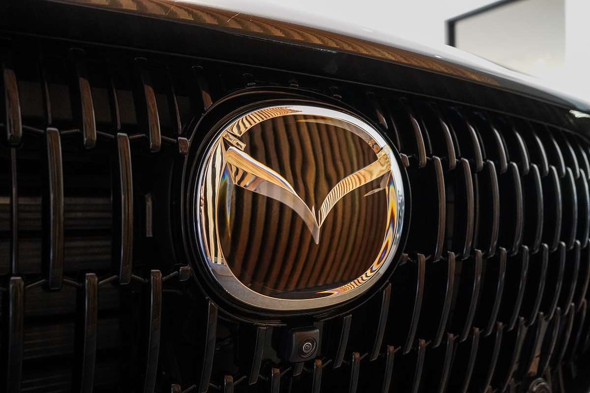 2025 Mazda CX-80 P50e Azami KL