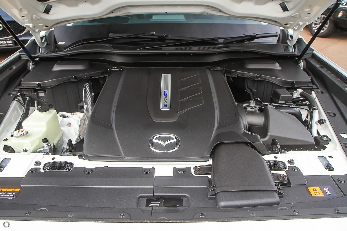 2025 Mazda CX-80 P50e GT KL