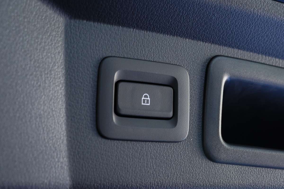 2025 Mazda CX-60 G40e Pure KH Series