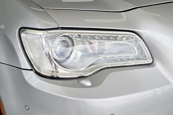 2019 Chrysler 300 SRT Core LX