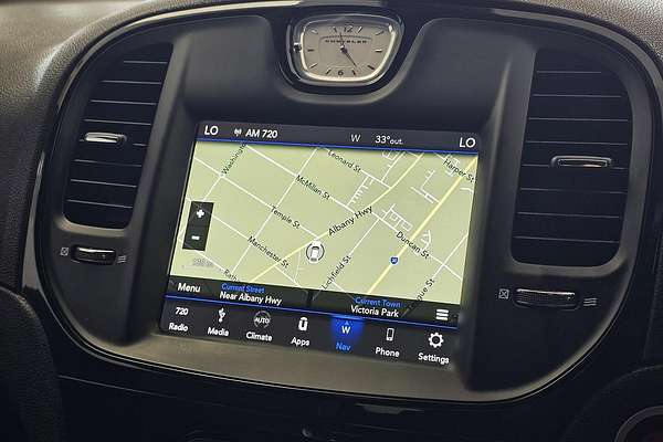 2019 Chrysler 300 SRT Core LX