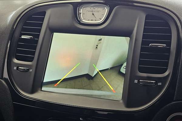 2019 Chrysler 300 SRT Core LX