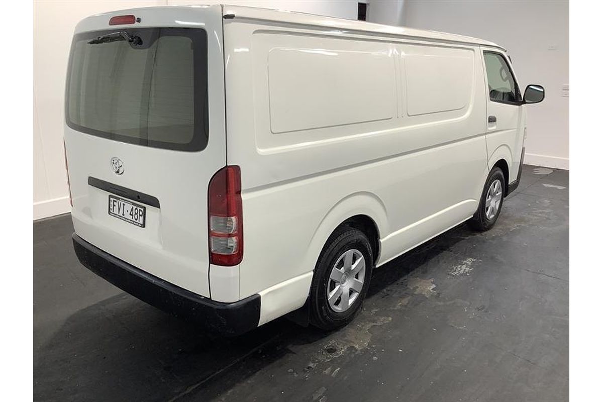 2016 Toyota Hiace TRH201R LWB