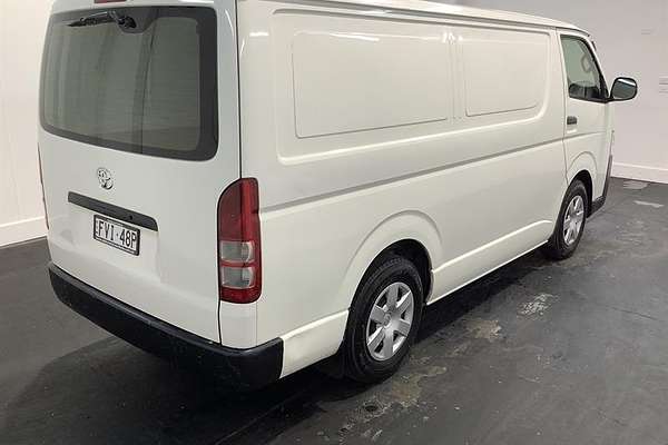 2016 Toyota Hiace TRH201R LWB