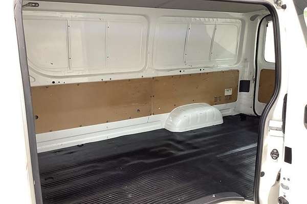 2016 Toyota Hiace TRH201R LWB