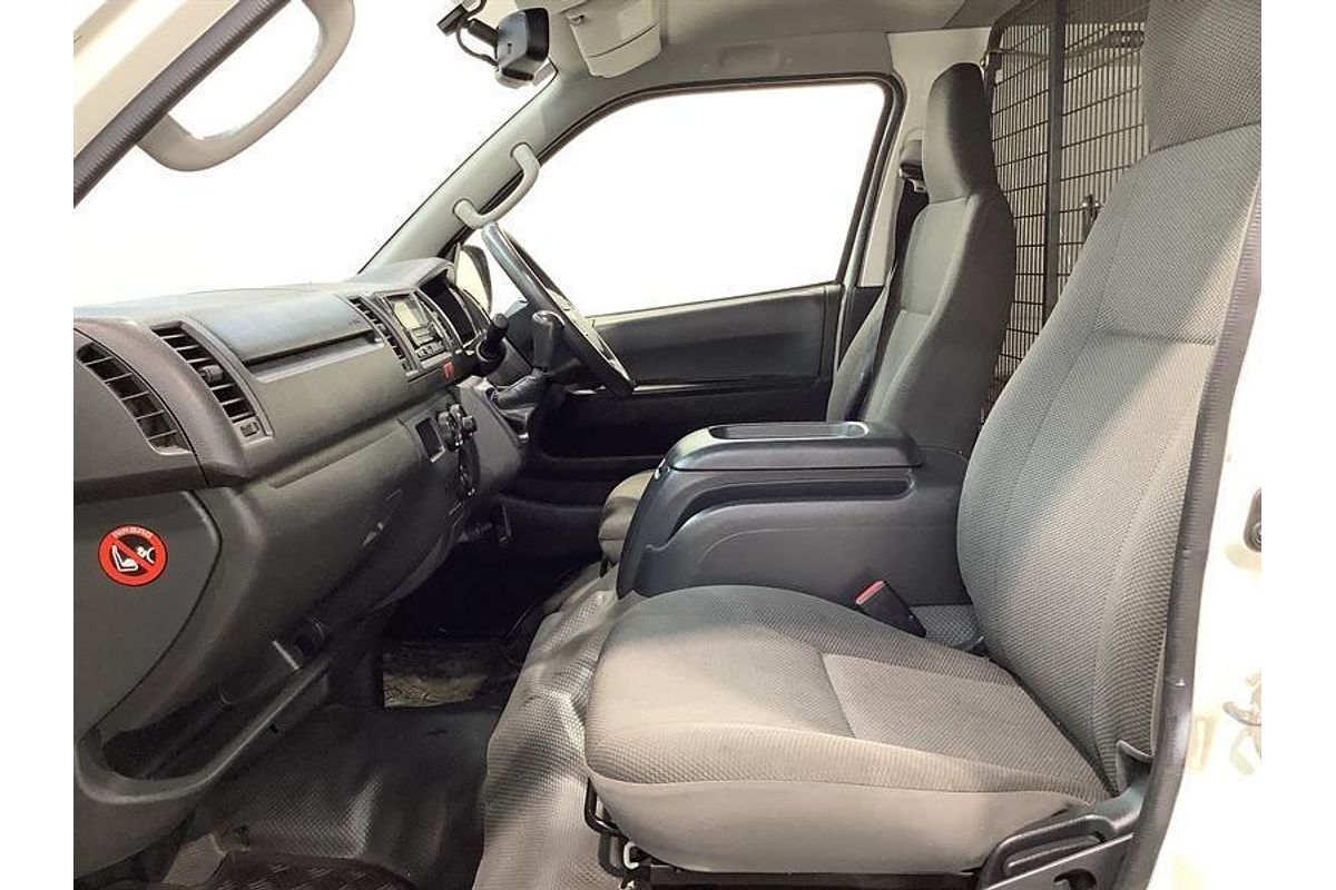 2016 Toyota Hiace TRH201R LWB