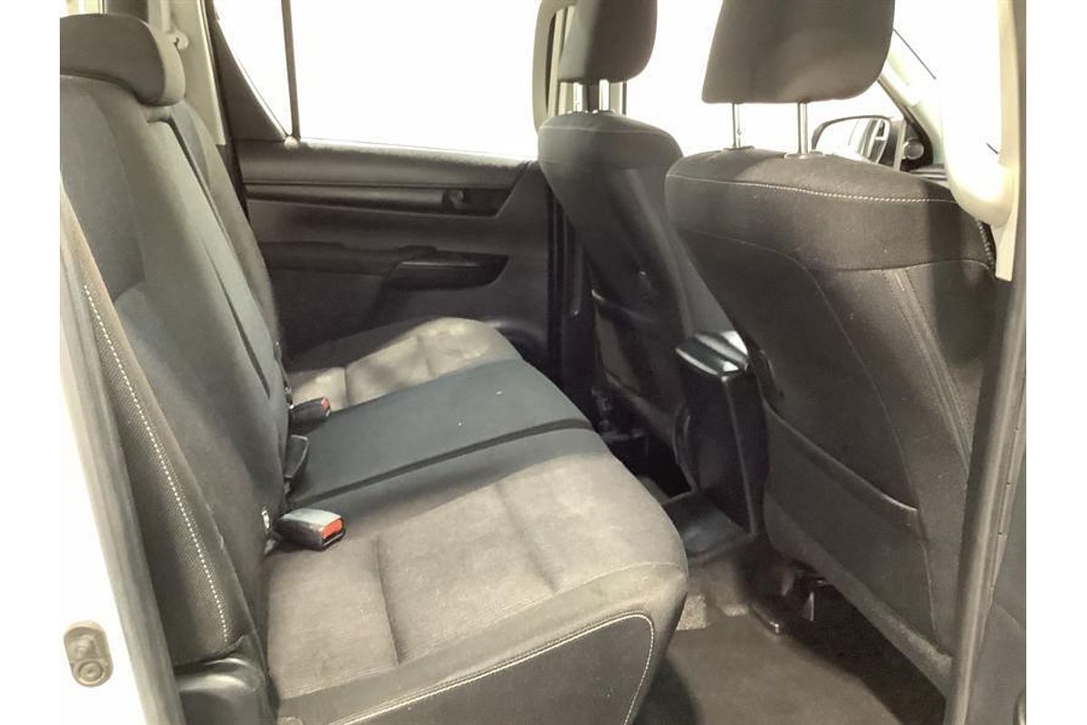 2020 Toyota Hilux SR GUN126R 4X4