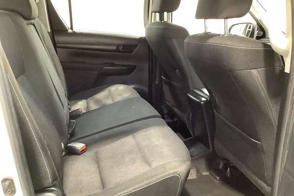 2020 Toyota Hilux SR GUN126R 4X4