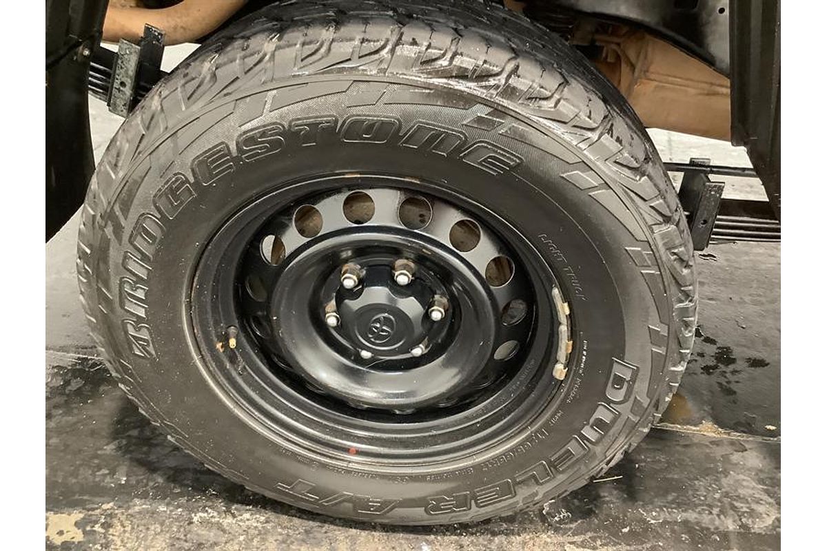 2020 Toyota Hilux SR GUN126R 4X4