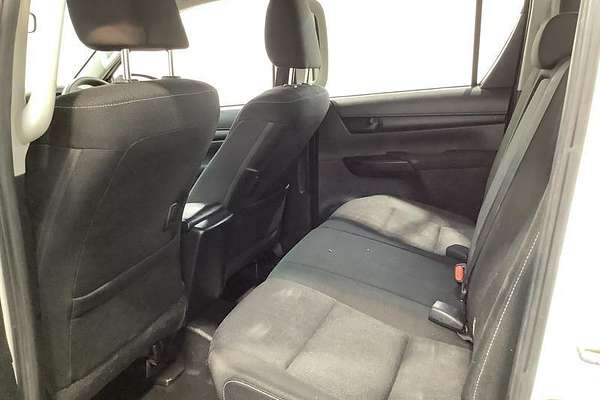 2020 Toyota Hilux SR GUN126R 4X4