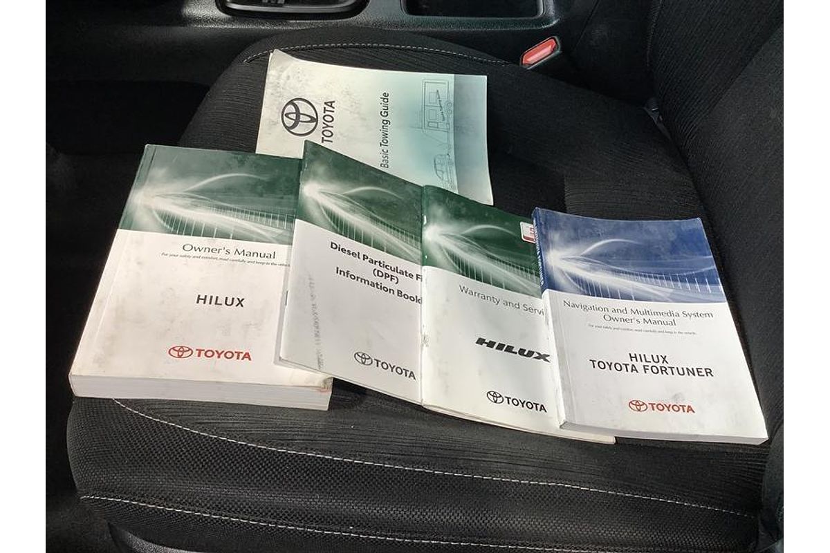 2020 Toyota Hilux SR GUN126R 4X4