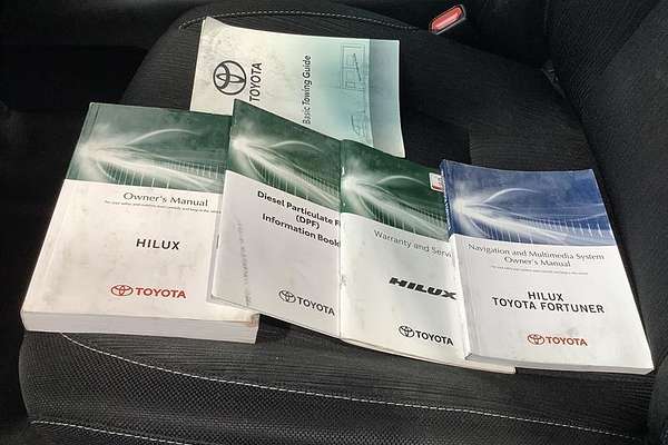 2020 Toyota Hilux SR GUN126R 4X4