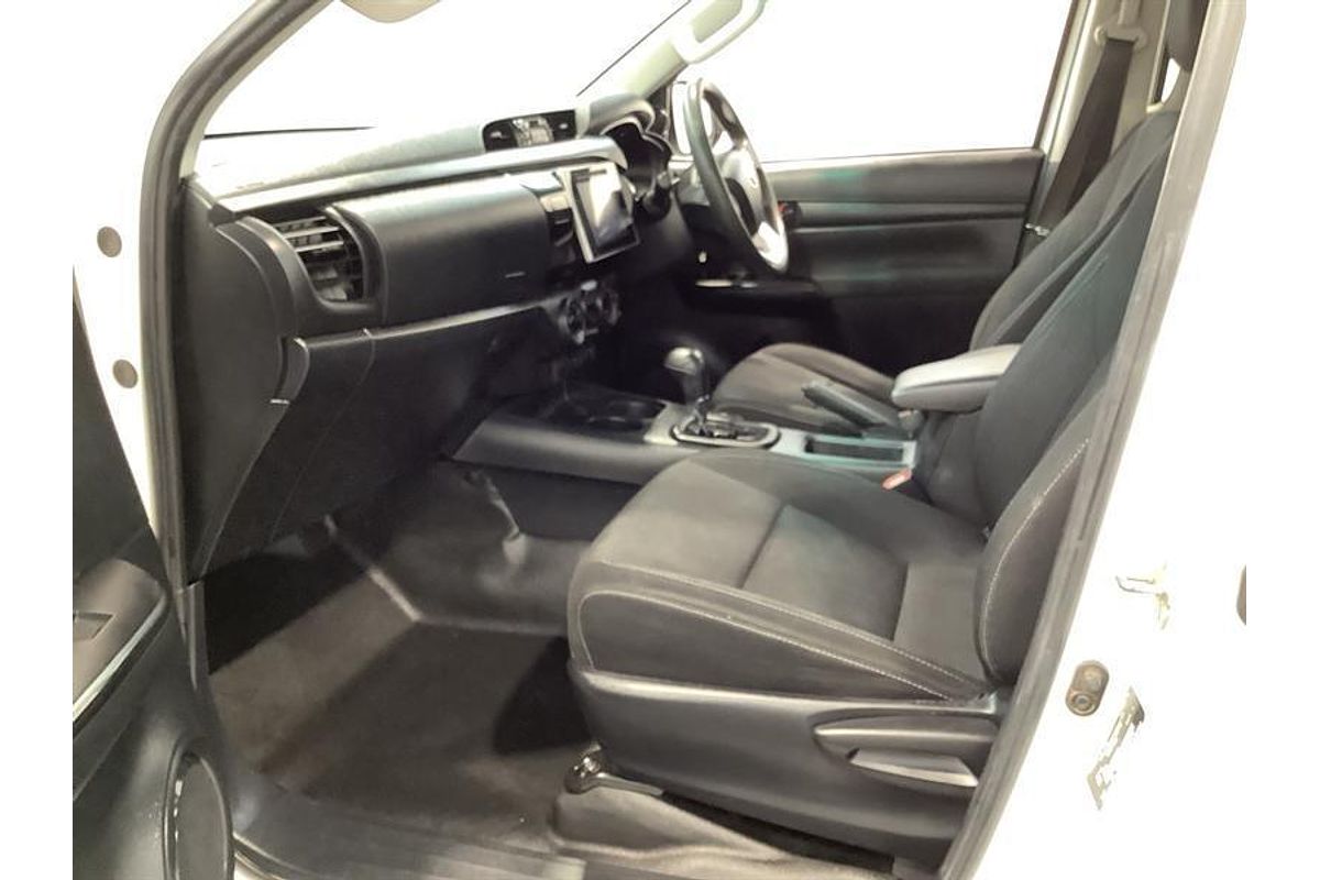 2020 Toyota Hilux SR GUN126R 4X4