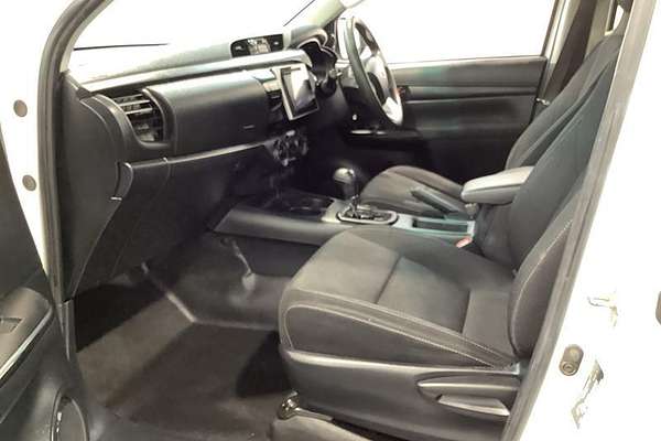 2020 Toyota Hilux SR GUN126R 4X4