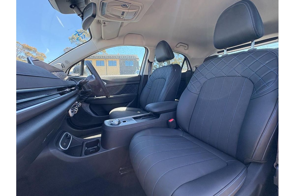 2025 GWM Ora Lux ES11