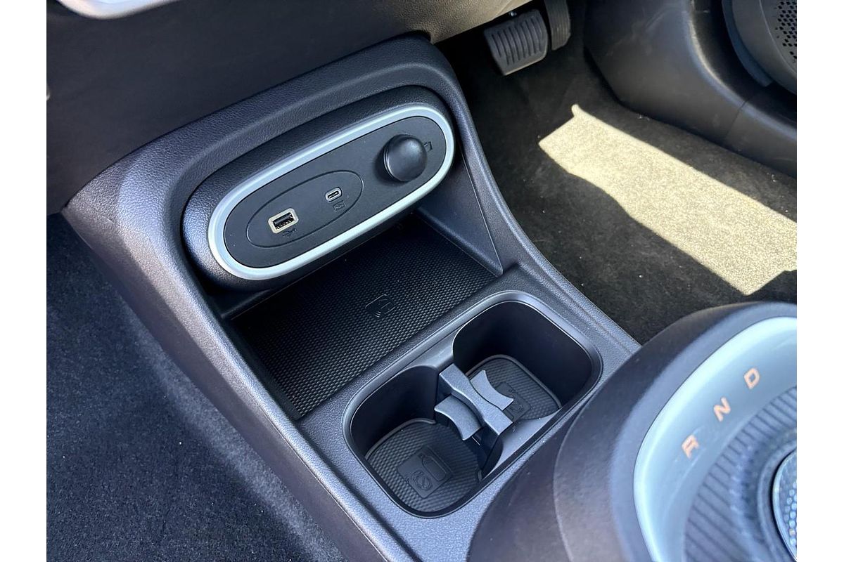 2025 GWM Ora Lux ES11