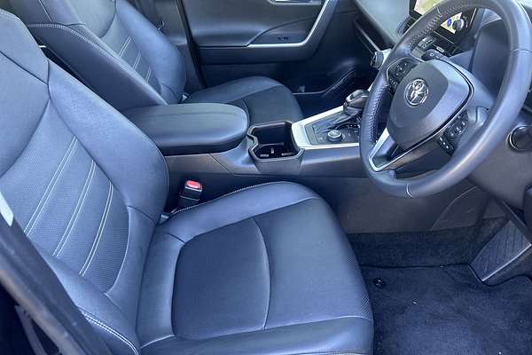 2024 Toyota RAV4 Cruiser AXAH54R