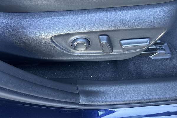 2024 Toyota RAV4 Cruiser AXAH54R