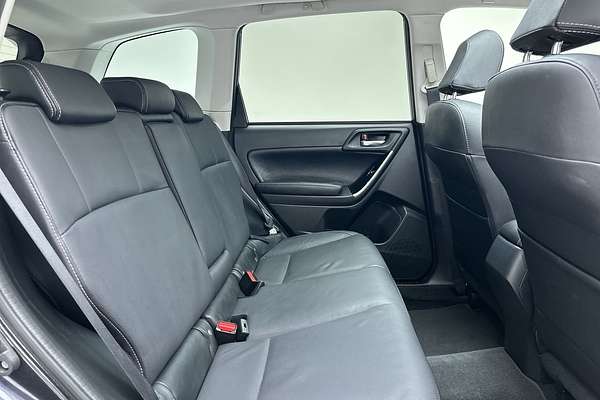 2016 Subaru Forester 2.5i-S S4