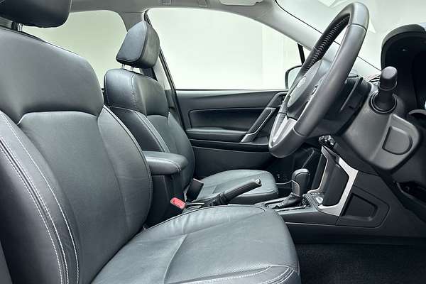 2016 Subaru Forester 2.5i-S S4