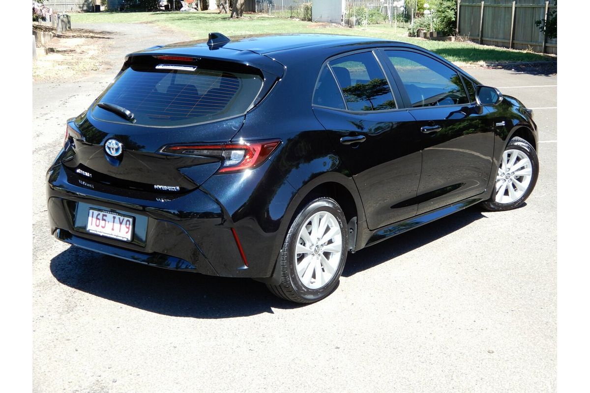 2023 Toyota Corolla SX Hybrid ZWE219R