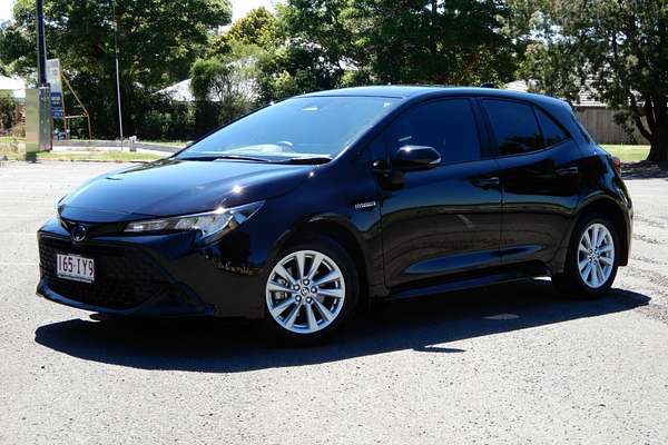 2023 Toyota Corolla SX Hybrid ZWE219R