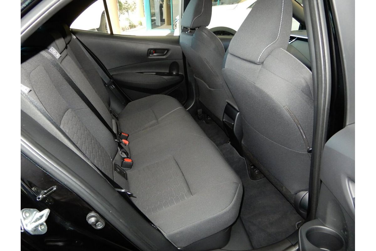 2023 Toyota Corolla SX Hybrid ZWE219R