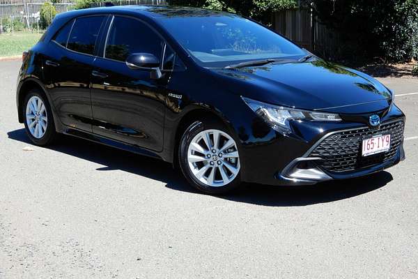 2023 Toyota Corolla SX Hybrid ZWE219R