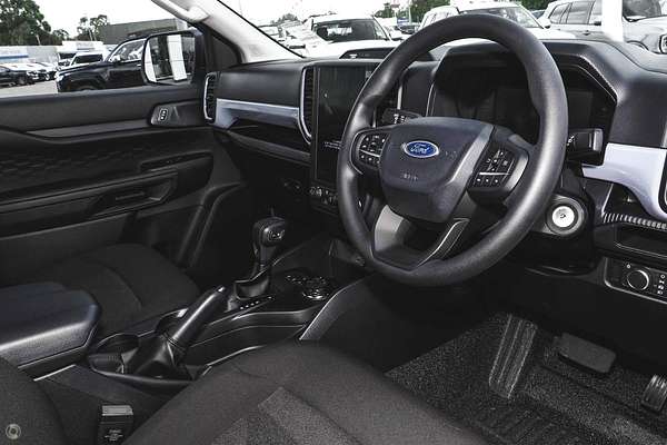 2025 Ford Ranger XL 4X4 2.0L