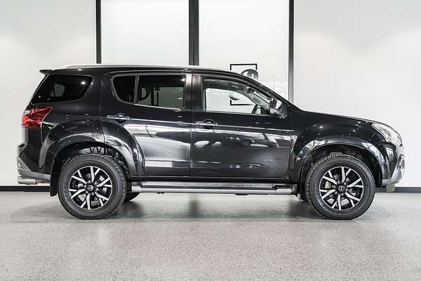 2019 Isuzu MU-X LS-T