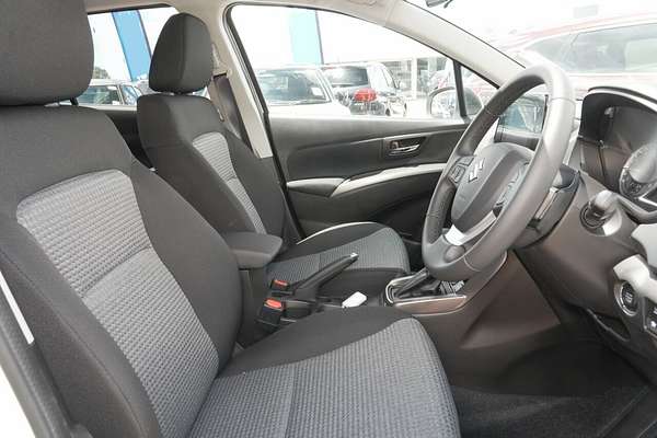 2024 Suzuki S-Cross JYB