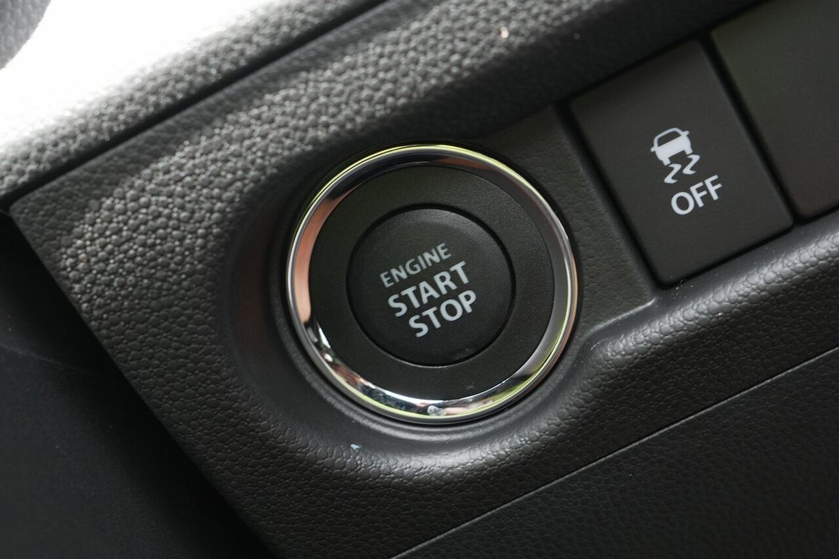 2025 Suzuki Ignis GLX MF Series II