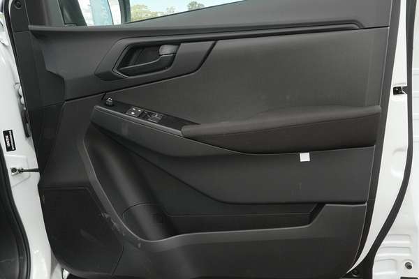 2025 Isuzu D-MAX SX High Ride Rear Wheel Drive