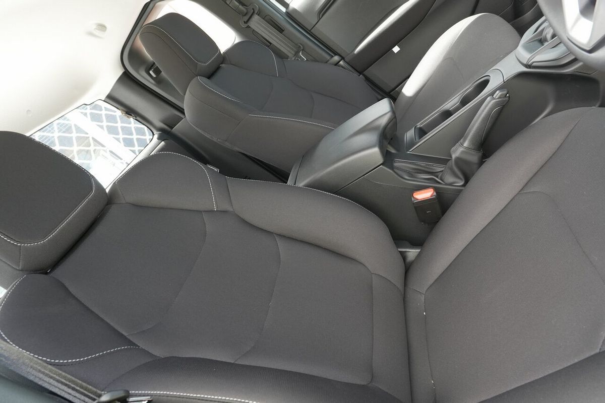 2025 Isuzu D-MAX SX High Ride Rear Wheel Drive