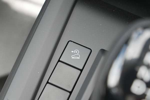 2025 Isuzu D-MAX SX High Ride Rear Wheel Drive