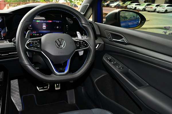 2023 Volkswagen Golf R 8