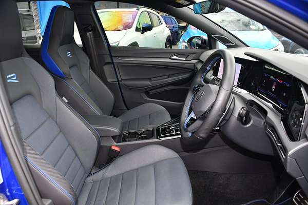 2023 Volkswagen Golf R 8