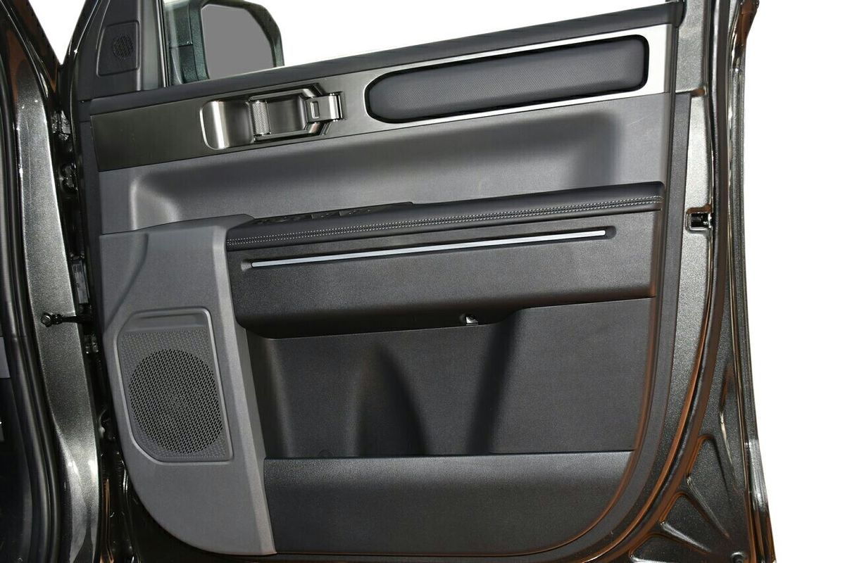 2025 Kia Tasman SX TK 4X4