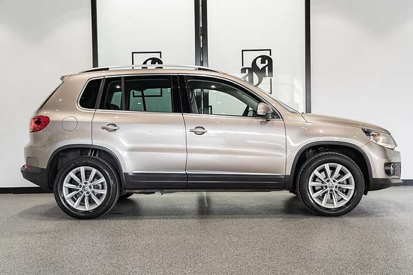 2015 Volkswagen Tiguan 132TSI 5N