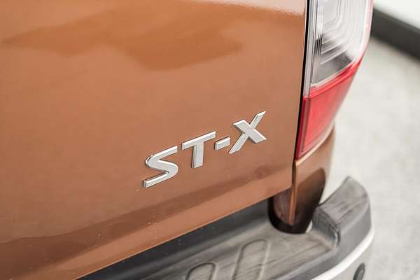 2016 Nissan Navara ST-X D23 4X4