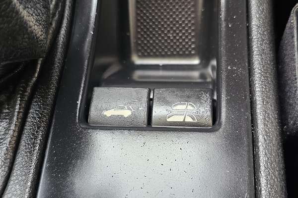 2013 Peugeot 308 CC Allure T7