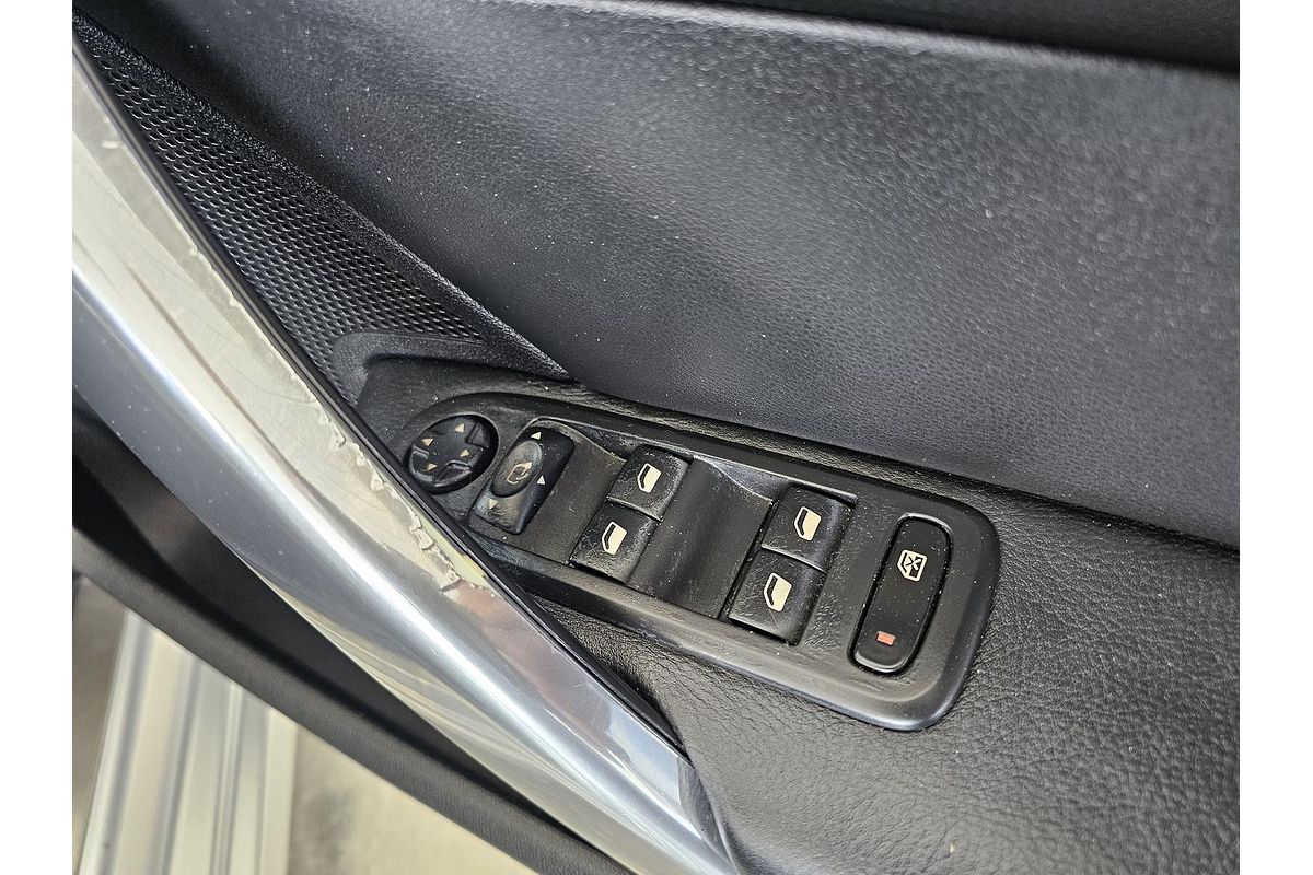 2013 Peugeot 308 CC Allure T7