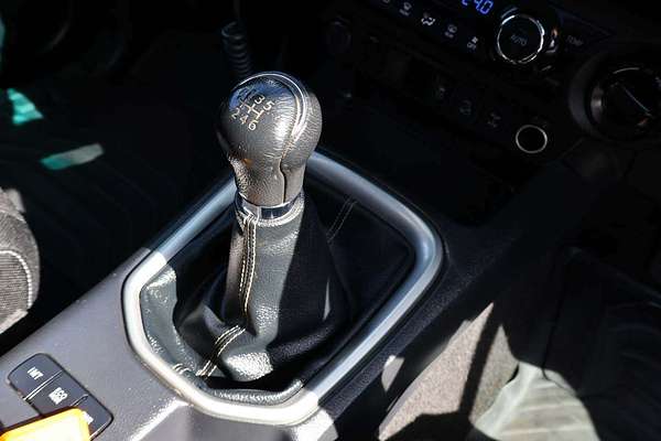 2019 Toyota Hilux SR5 GUN126R 4X4