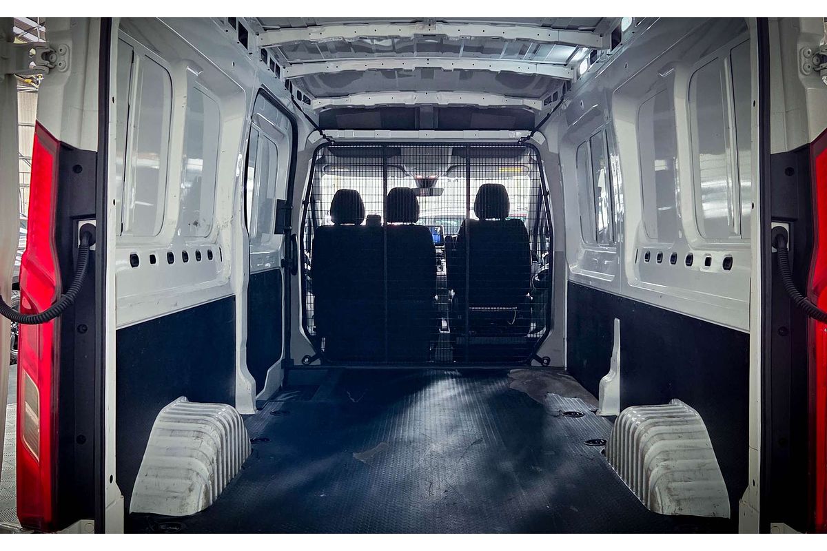 2022 LDV Deliver 9 MWB Mid Roof