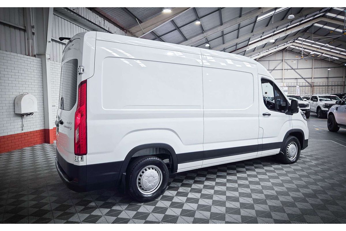 2022 LDV Deliver 9 MWB Mid Roof