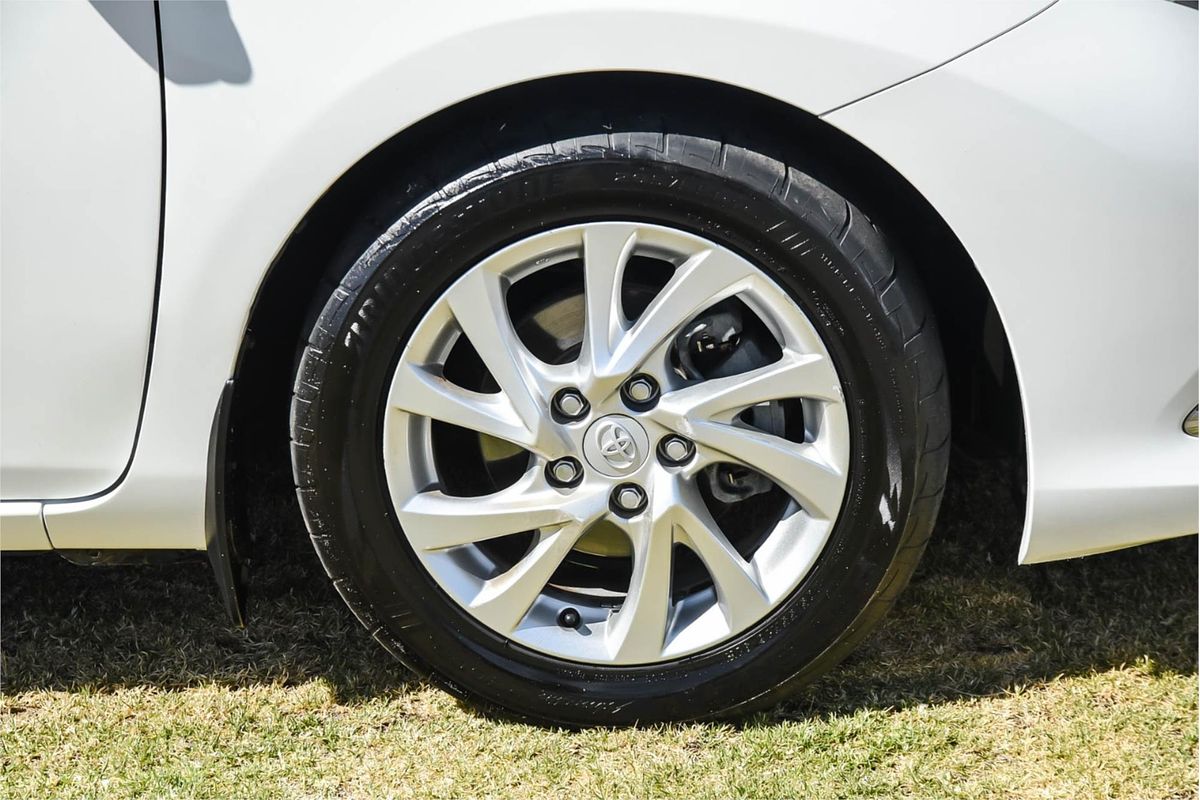 2017 Toyota Corolla Ascent Sport ZRE182R