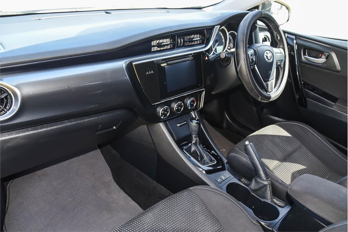 2017 Toyota Corolla Ascent Sport ZRE182R